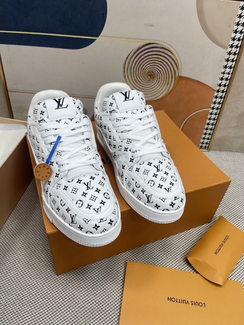 Louis Vuitton Sneakers